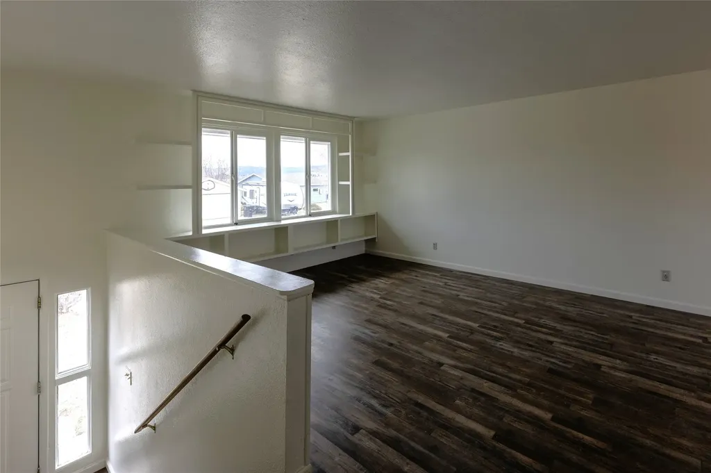 17 Earth Lane Butte MT 59701