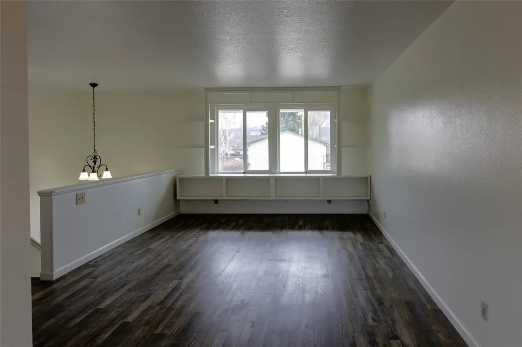 17 Earth Lane Butte MT 59701