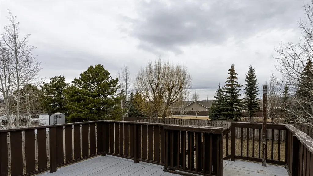 17 Earth Lane Butte MT 59701