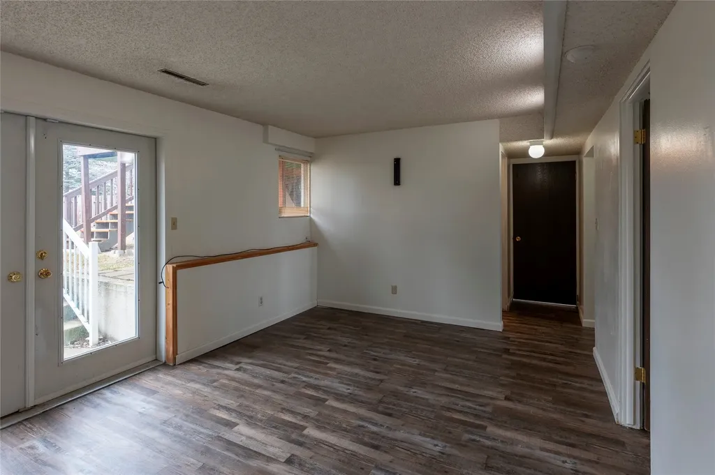 17 Earth Lane Butte MT 59701