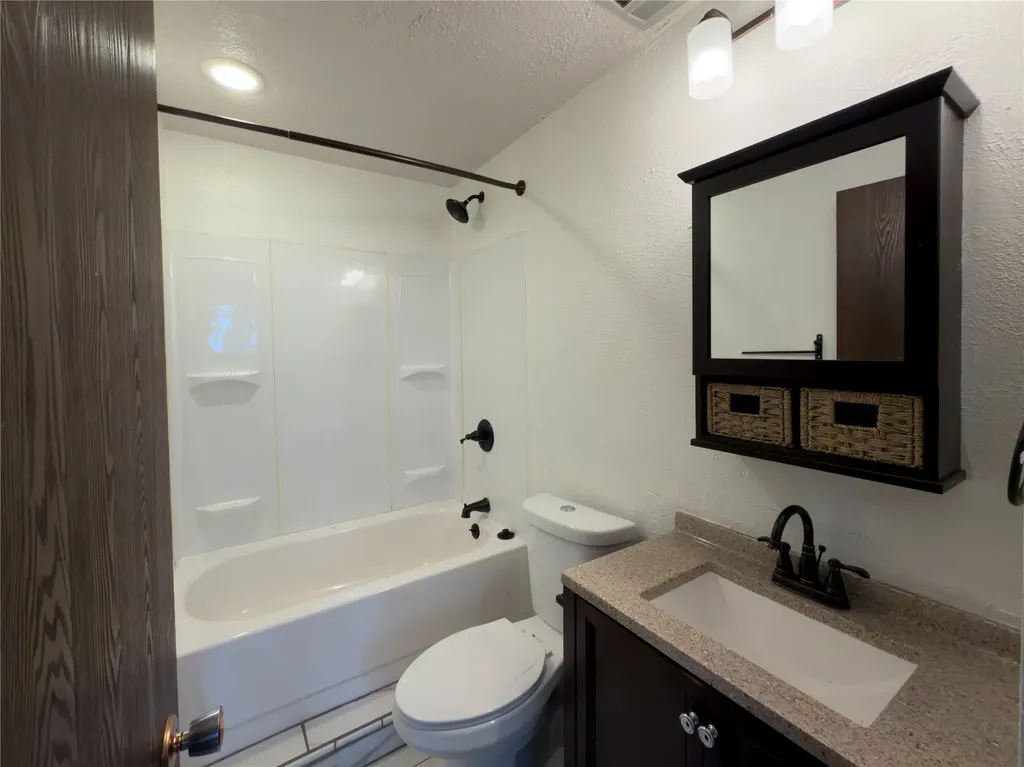 17 Earth Lane Butte MT 59701