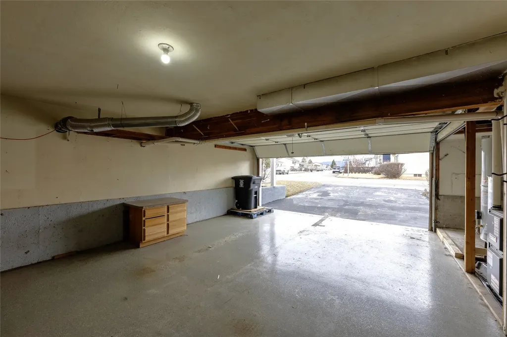 17 Earth Lane Butte MT 59701