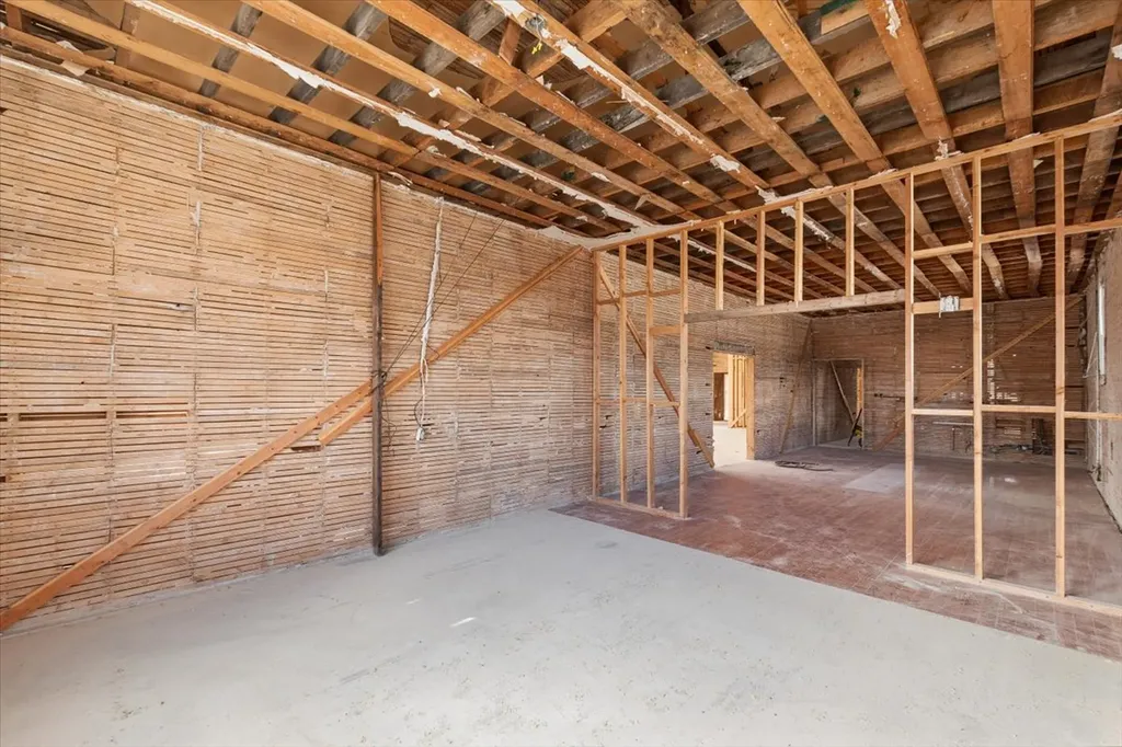 240 & 242 Central Avenue Whitefish MT 59937