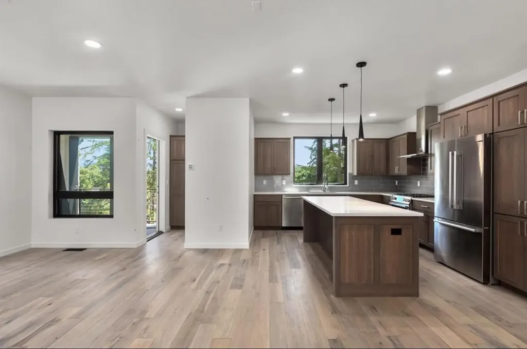 713 W 2nd Street W Whitefish MT 59937