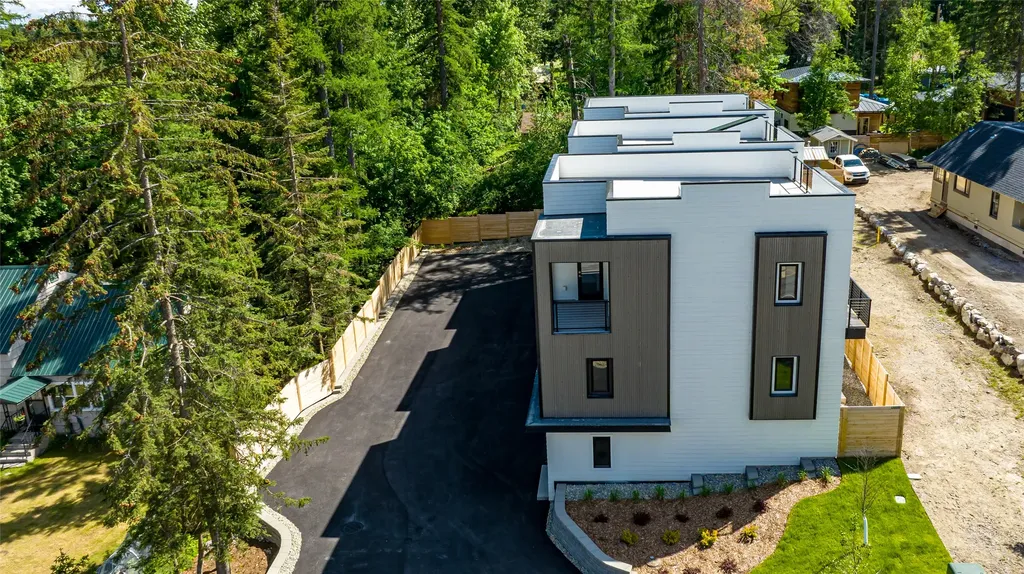 713 W 2nd Street W Whitefish MT 59937