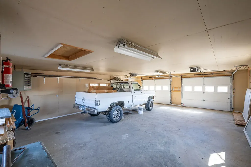 255 Smith Creek Road Forsyth MT 59327