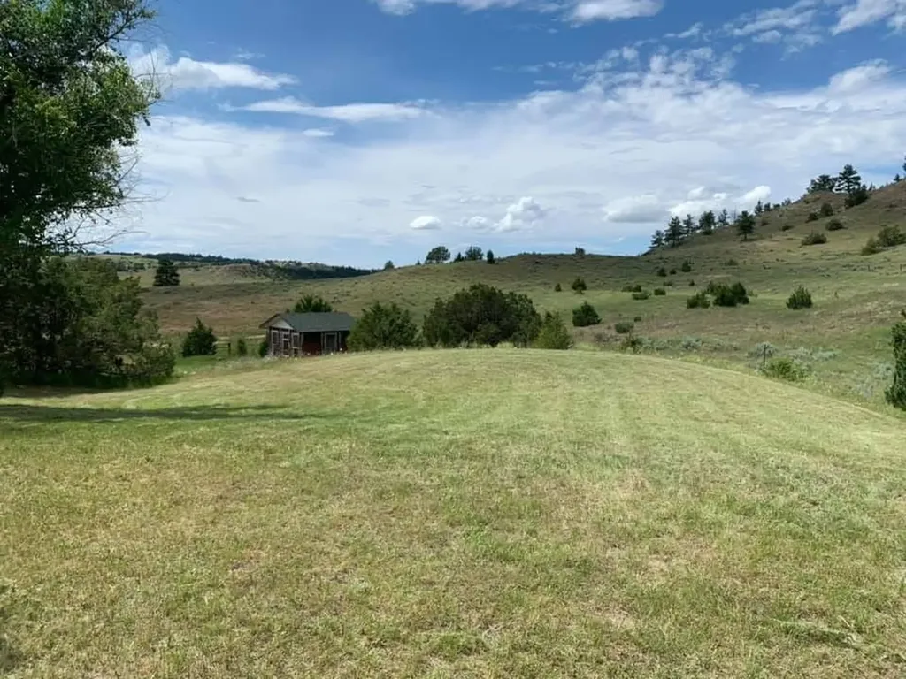 255 Smith Creek Road Forsyth MT 59327