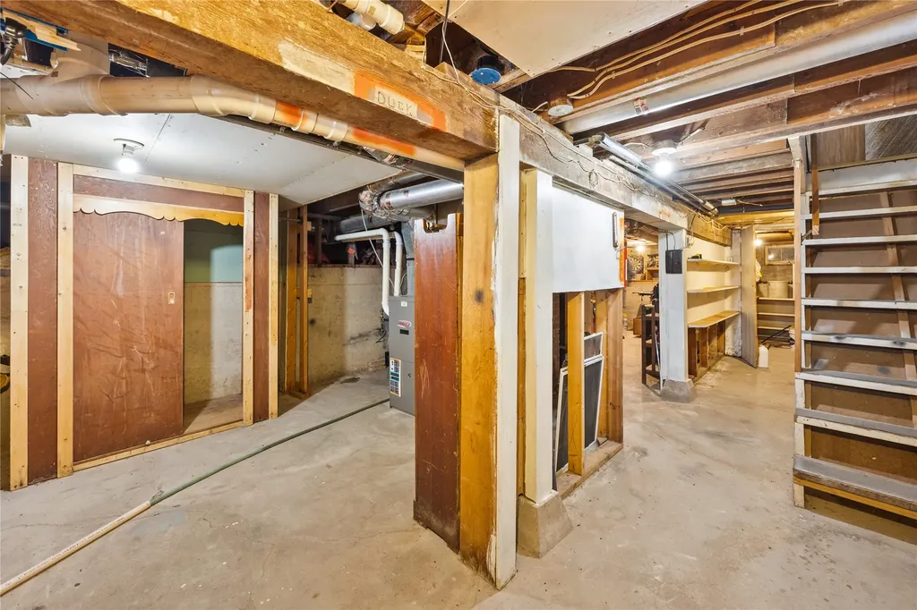 1009 3rd Avenue E Columbia Falls MT 59912