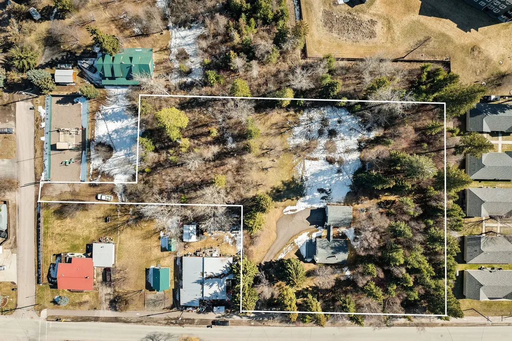 1009 3rd Avenue E Columbia Falls MT 59912