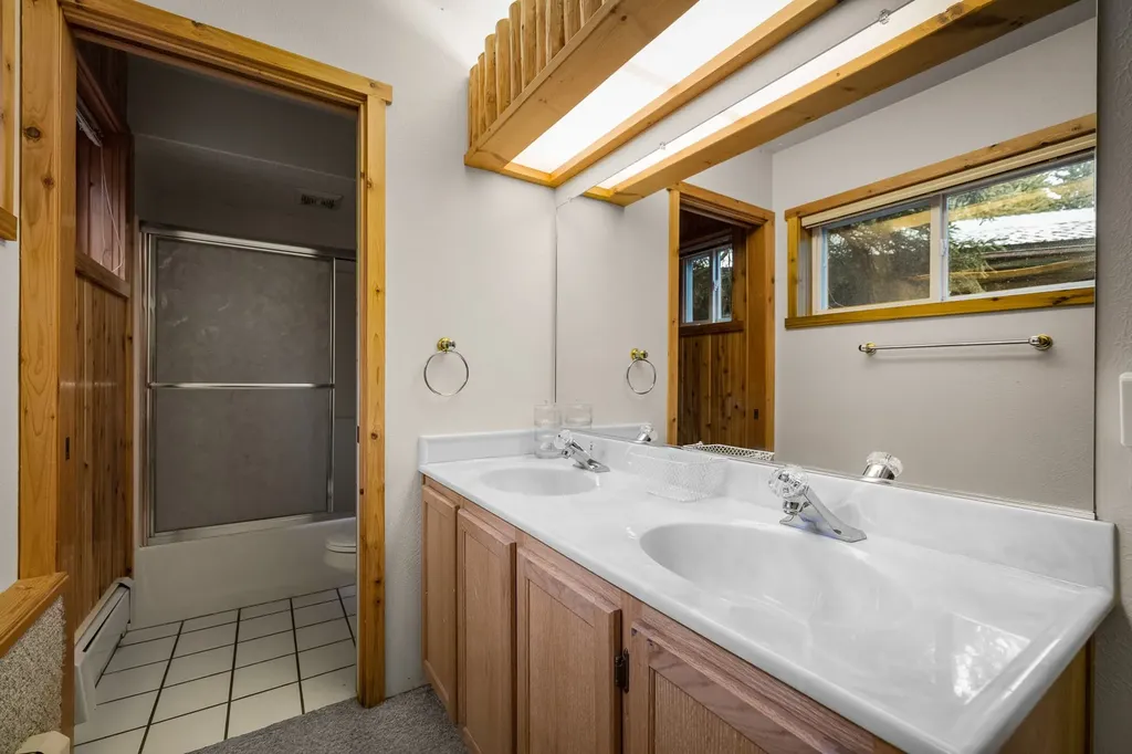 3700 Glen Lake Road Eureka MT 59917