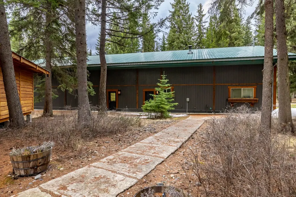 3700 Glen Lake Road Eureka MT 59917