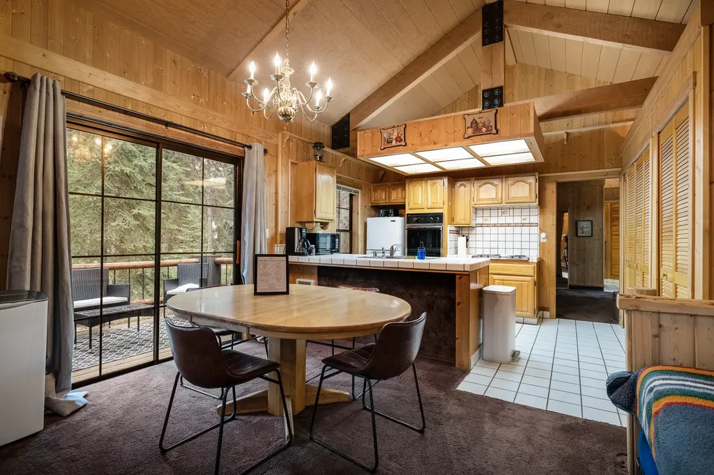3700 Glen Lake Road Eureka MT 59917