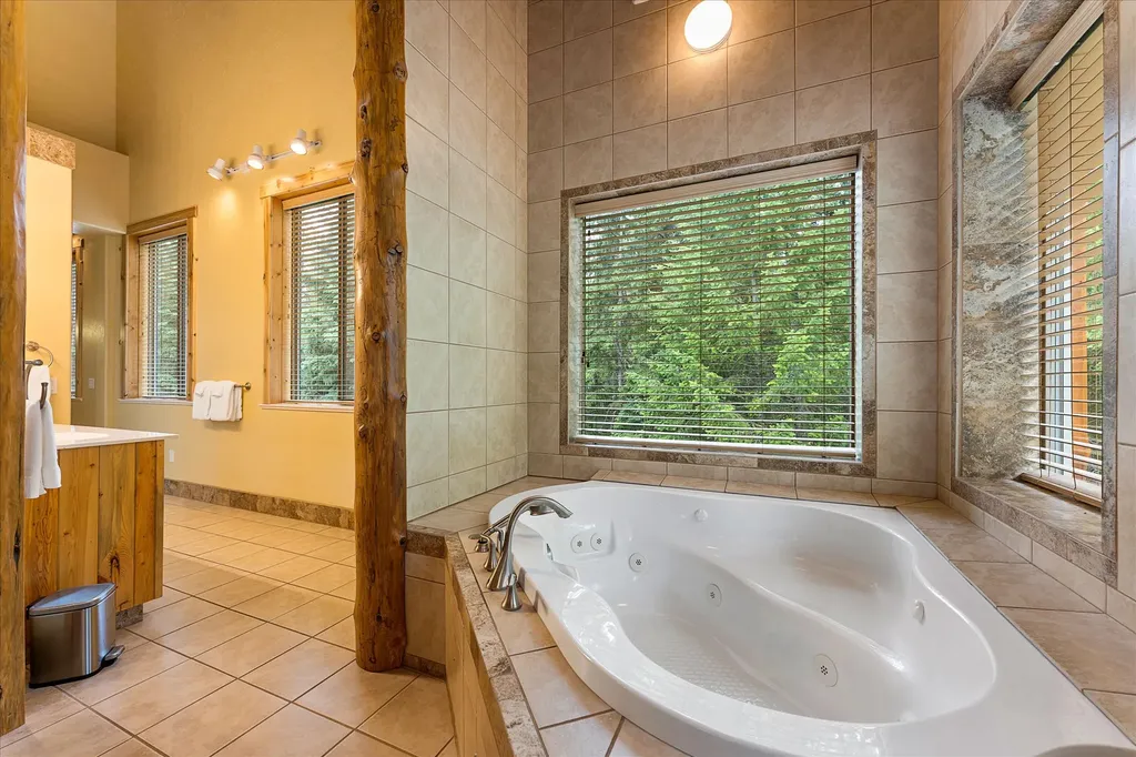 3700 Glen Lake Road Eureka MT 59917