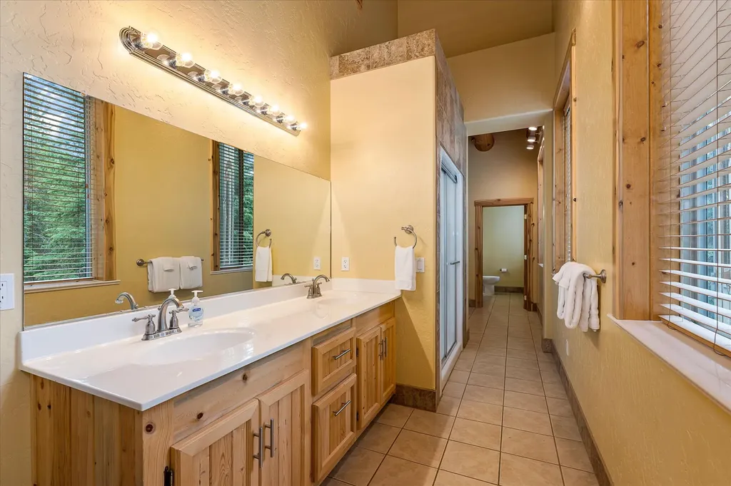 3700 Glen Lake Road Eureka MT 59917