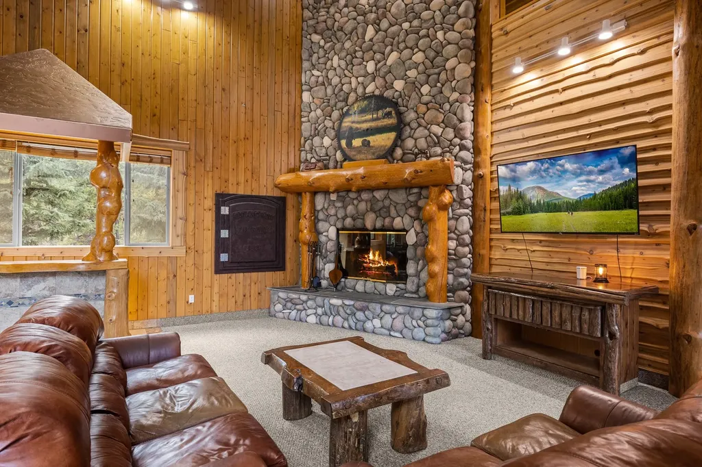 3700 Glen Lake Road Eureka MT 59917