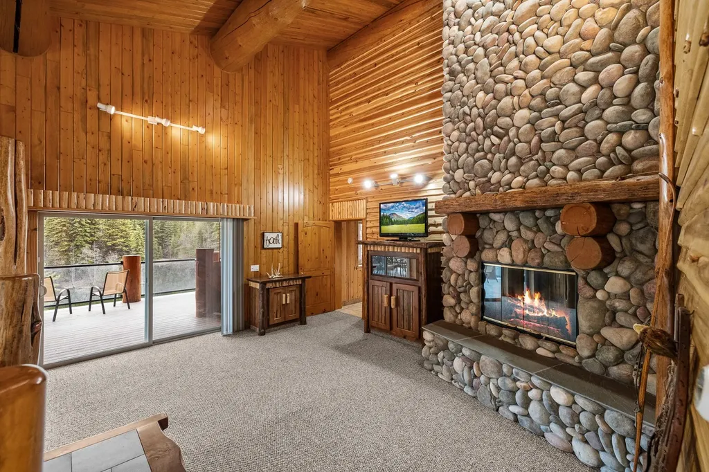 3700 Glen Lake Road Eureka MT 59917