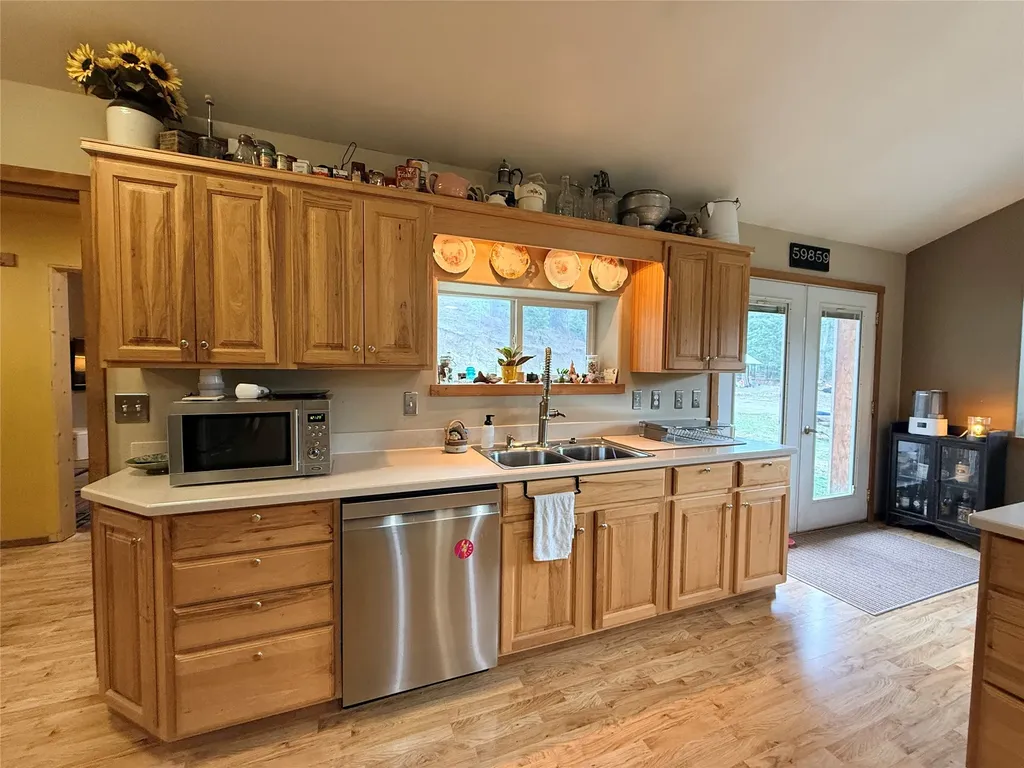 178 Buffalo Bill Road Plains MT 59859