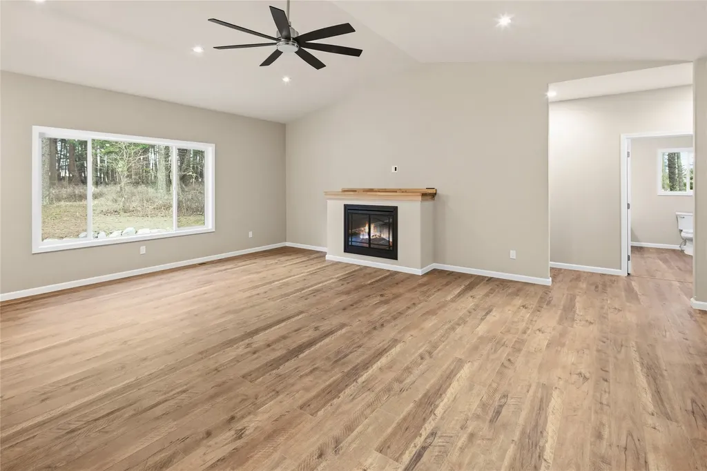 444 Bear Trail Whitefish MT 59937