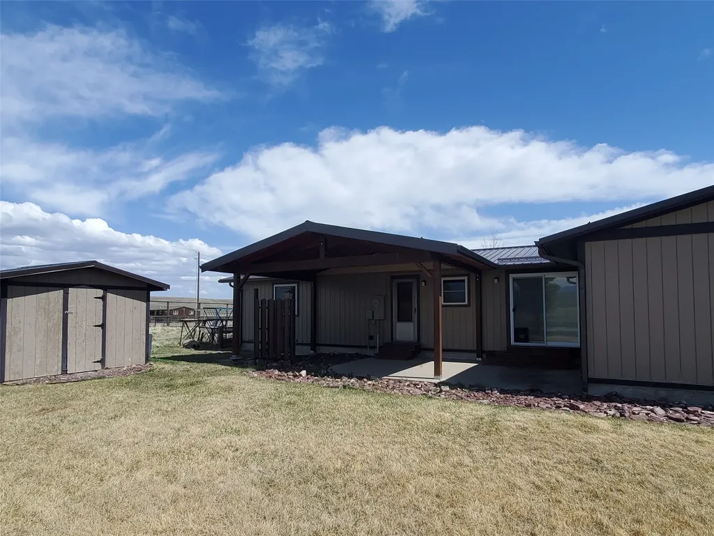 2200 Gilman Main Street Augusta MT 59410
