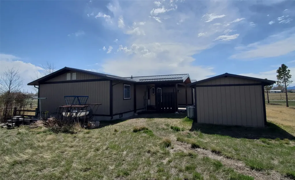 2200 Gilman Main Street Augusta MT 59410