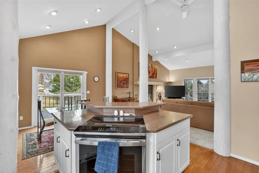 30 Mission View Drive Lakeside MT 59922