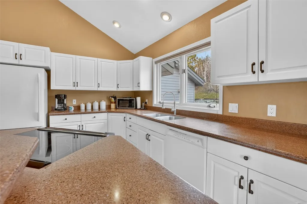 30 Mission View Drive Lakeside MT 59922
