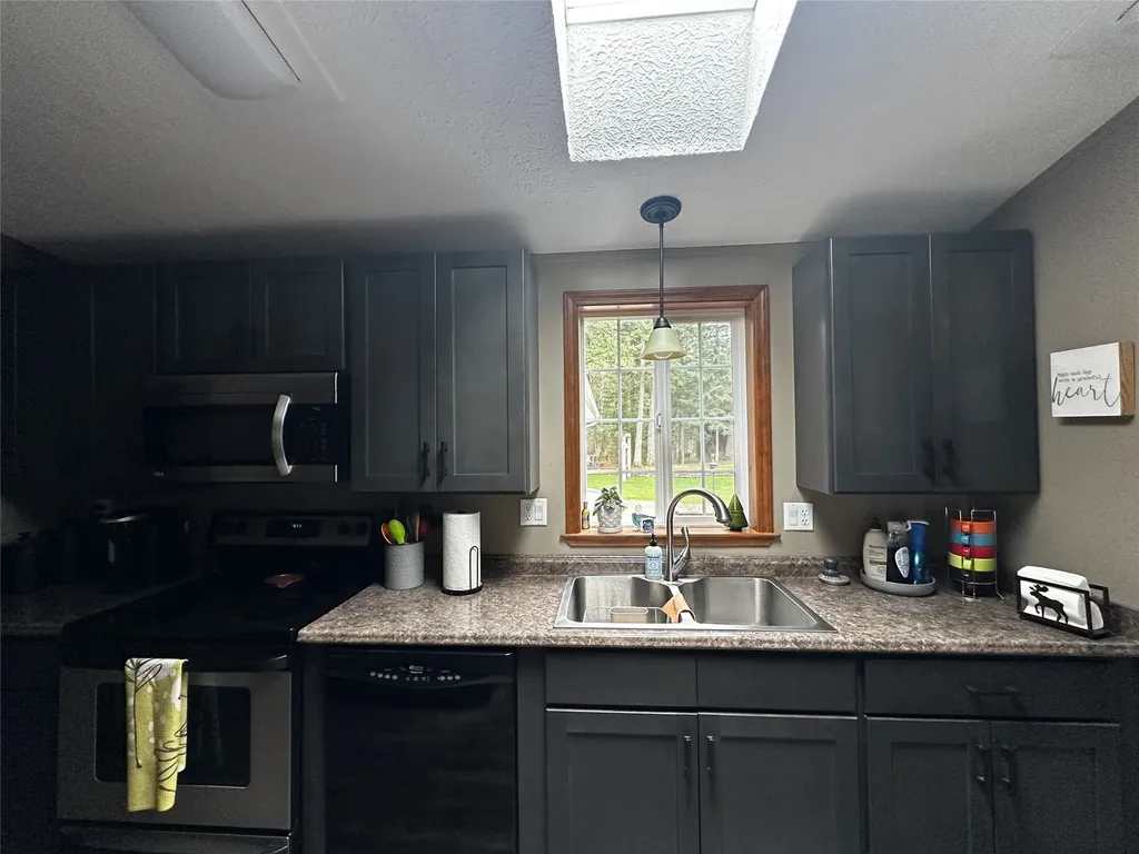 1422 Tamarack Lane Columbia Falls MT 59912
