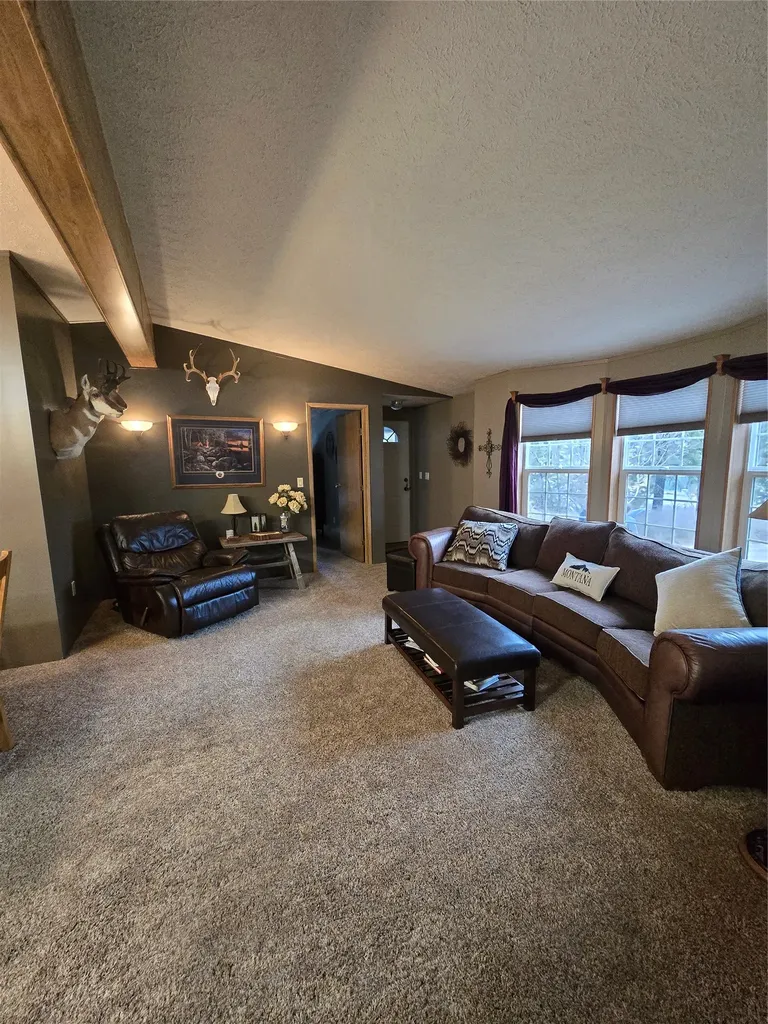 1422 Tamarack Lane Columbia Falls MT 59912
