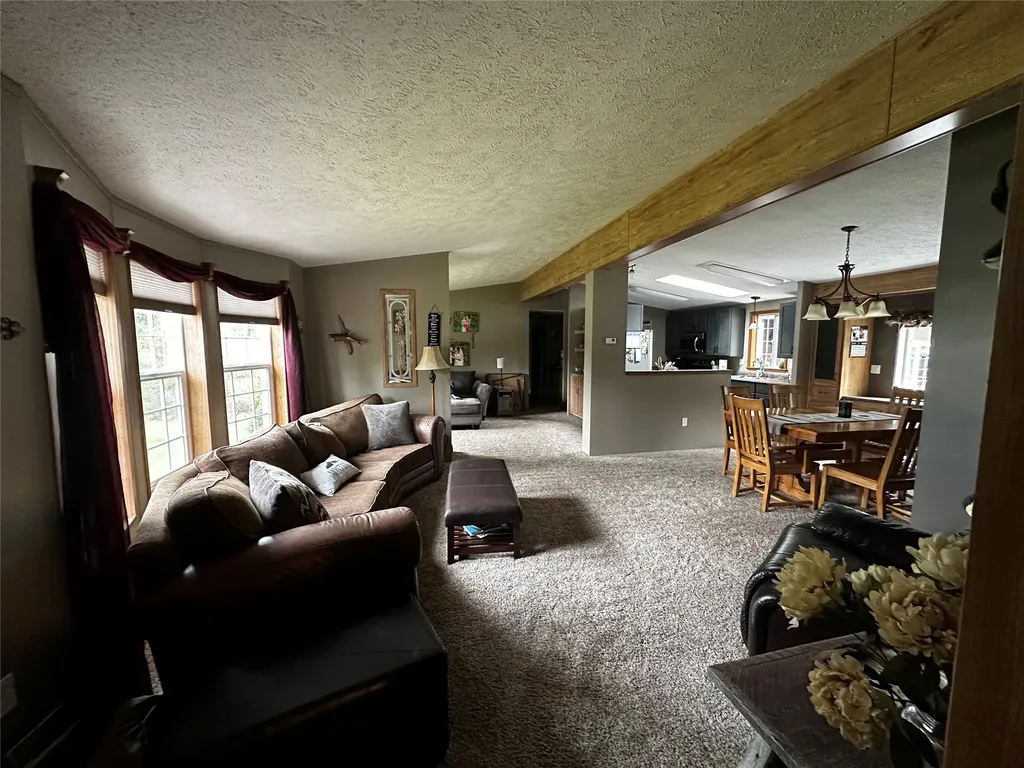 1422 Tamarack Lane Columbia Falls MT 59912