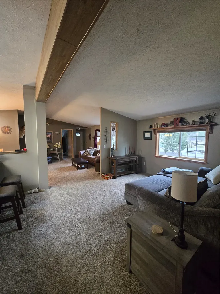 1422 Tamarack Lane Columbia Falls MT 59912