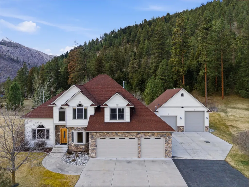 10596 Nez Perce Loop Lolo MT 59847