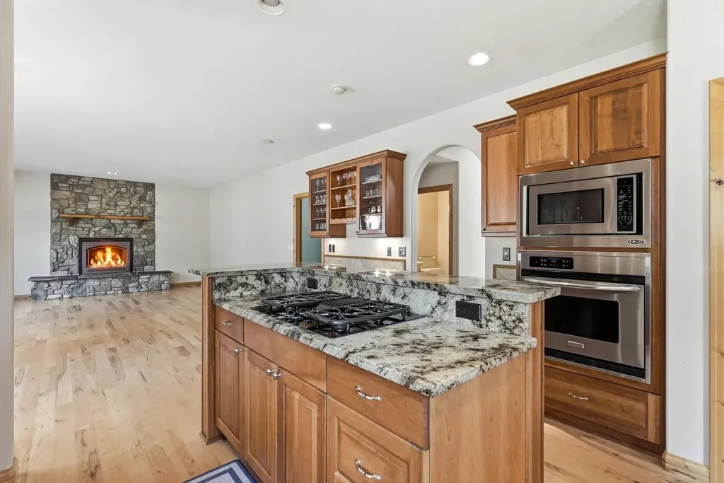 10596 Nez Perce Loop Lolo MT 59847