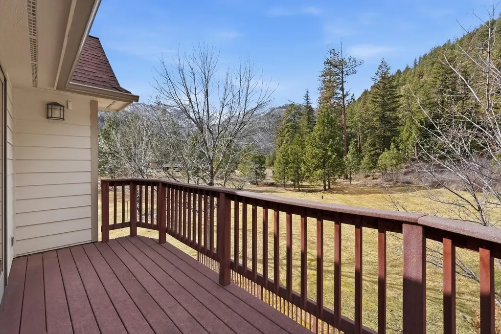 10596 Nez Perce Loop Lolo MT 59847