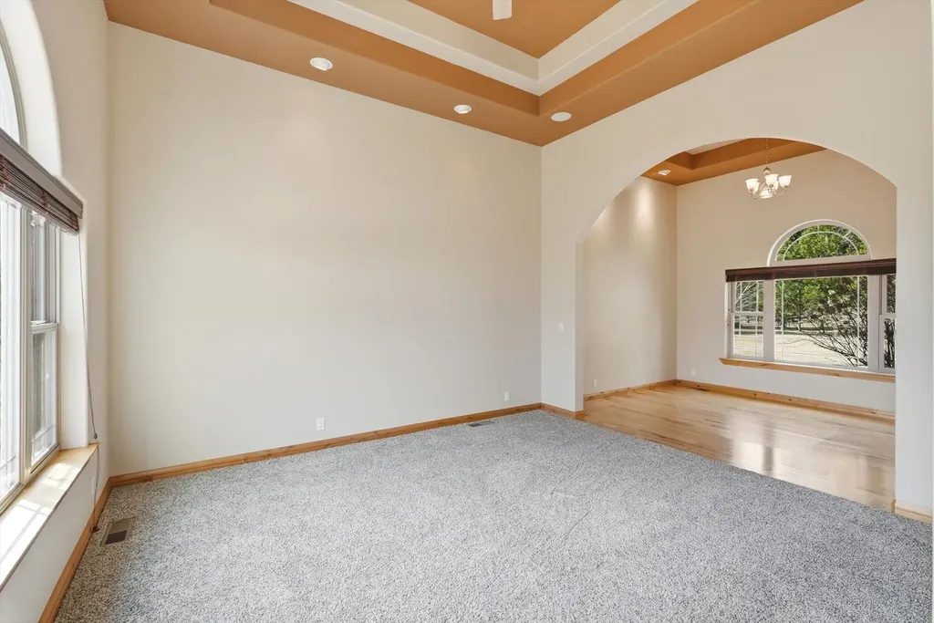 10596 Nez Perce Loop Lolo MT 59847