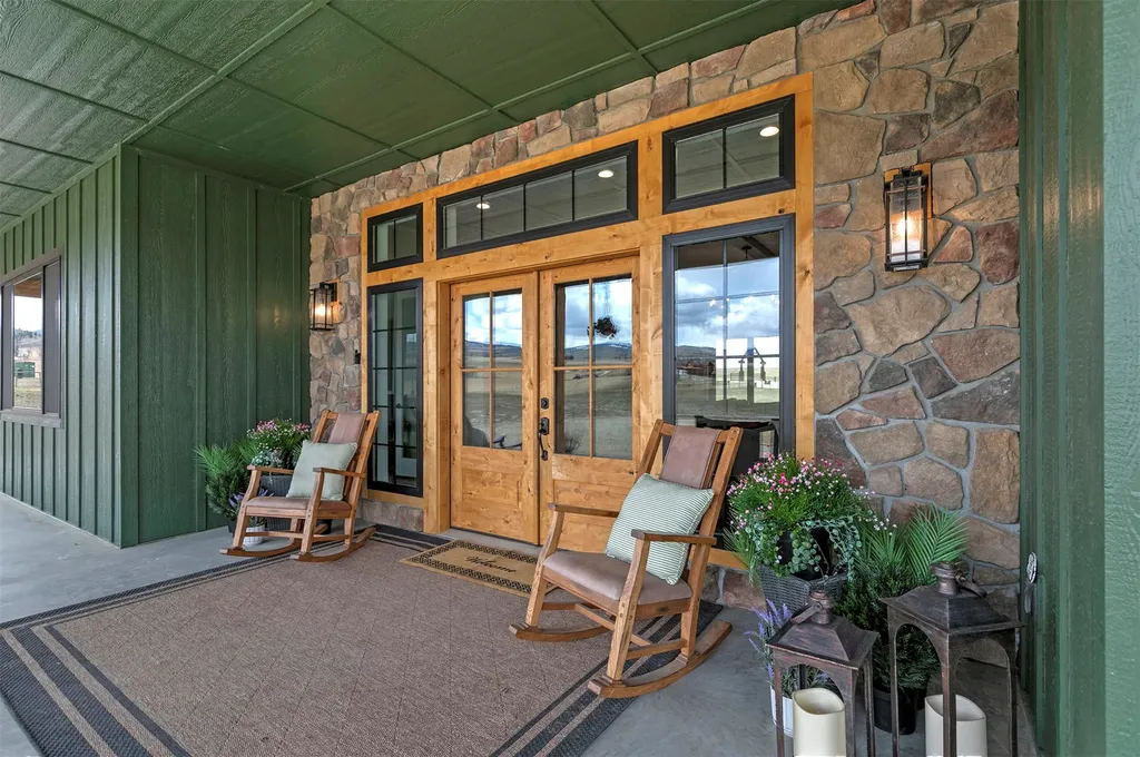 843 Lecoure Lane Stevensville MT 59870