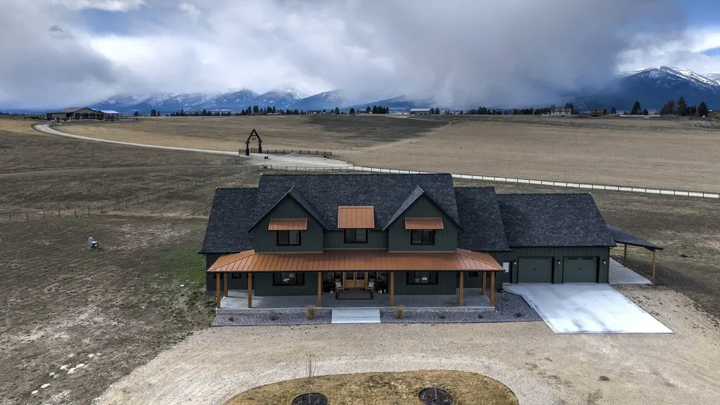 843 Lecoure Lane Stevensville MT 59870