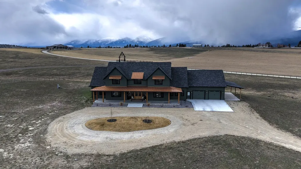 843 Lecoure Lane Stevensville MT 59870