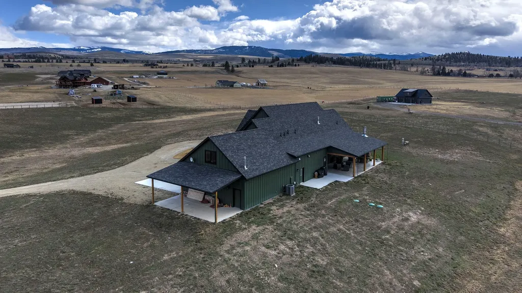 843 Lecoure Lane Stevensville MT 59870