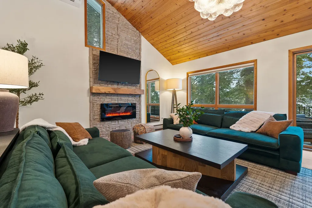 205 Whitetail Lane Whitefish MT 59937