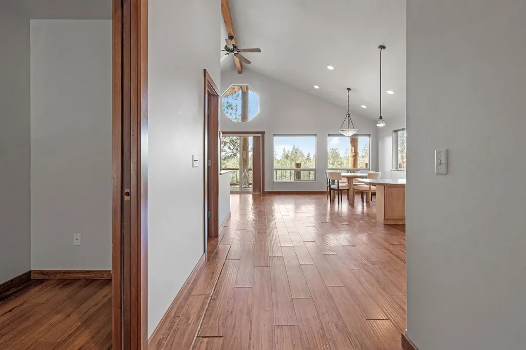 32415 Alpine Place Polson MT 59860