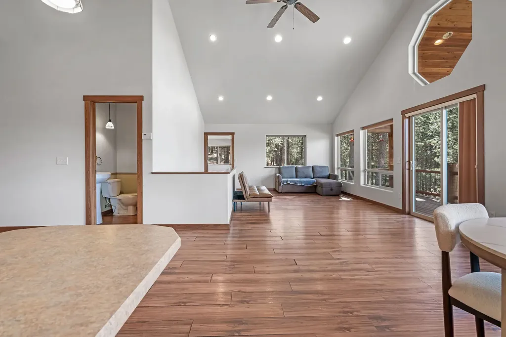 32415 Alpine Place Polson MT 59860