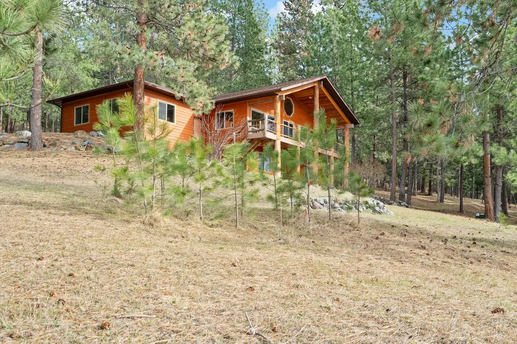 32415 Alpine Place Polson MT 59860
