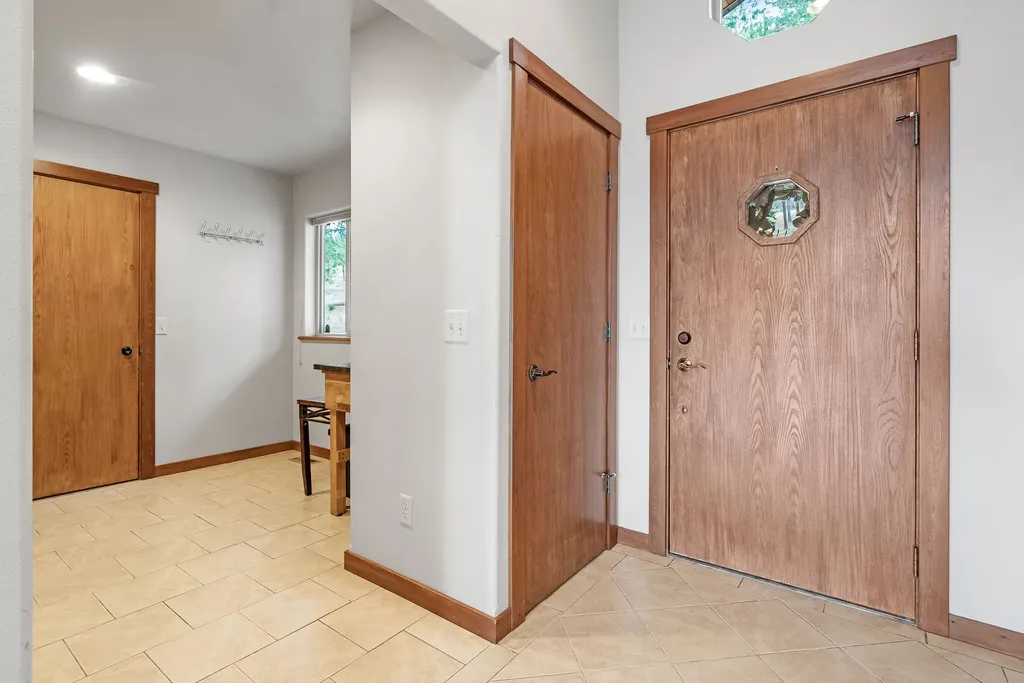 32415 Alpine Place Polson MT 59860