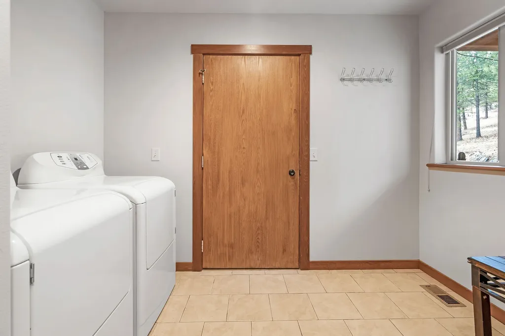 32415 Alpine Place Polson MT 59860