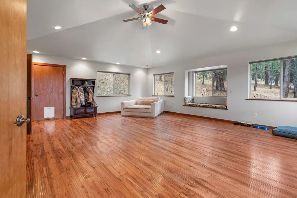 32415 Alpine Place Polson MT 59860