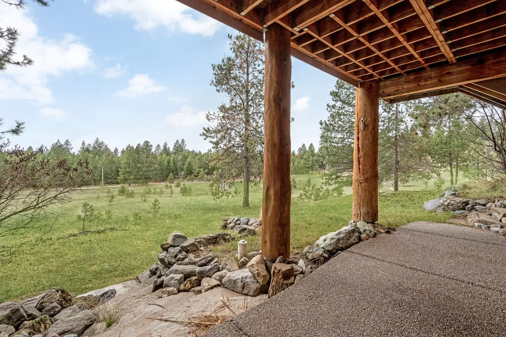 32415 Alpine Place Polson MT 59860