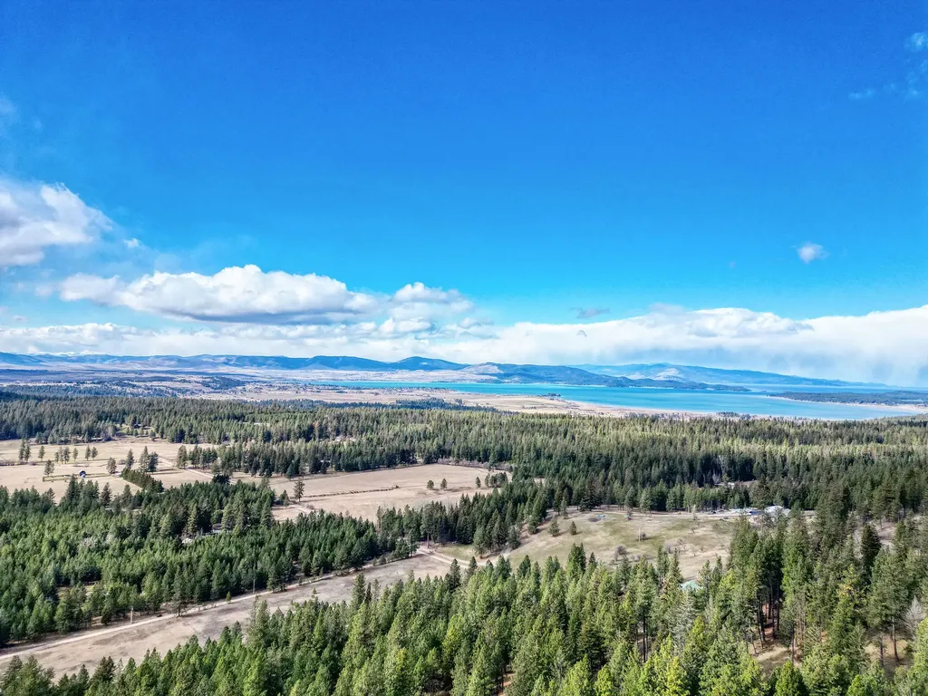 32415 Alpine Place Polson MT 59860