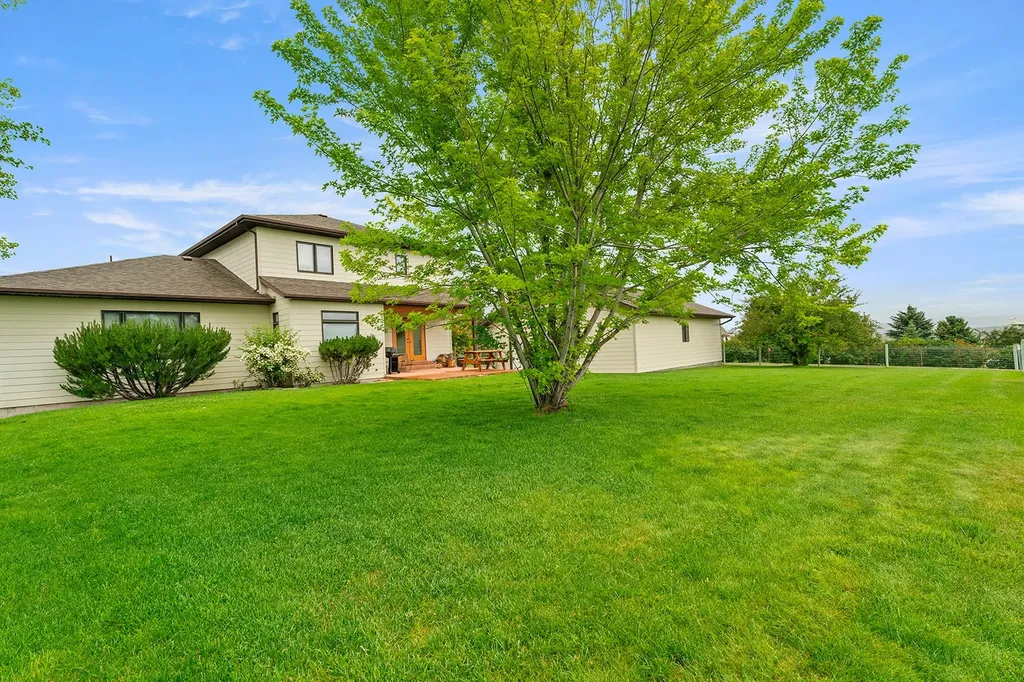 2 Brow Tine Boulevard Clancy MT 59634