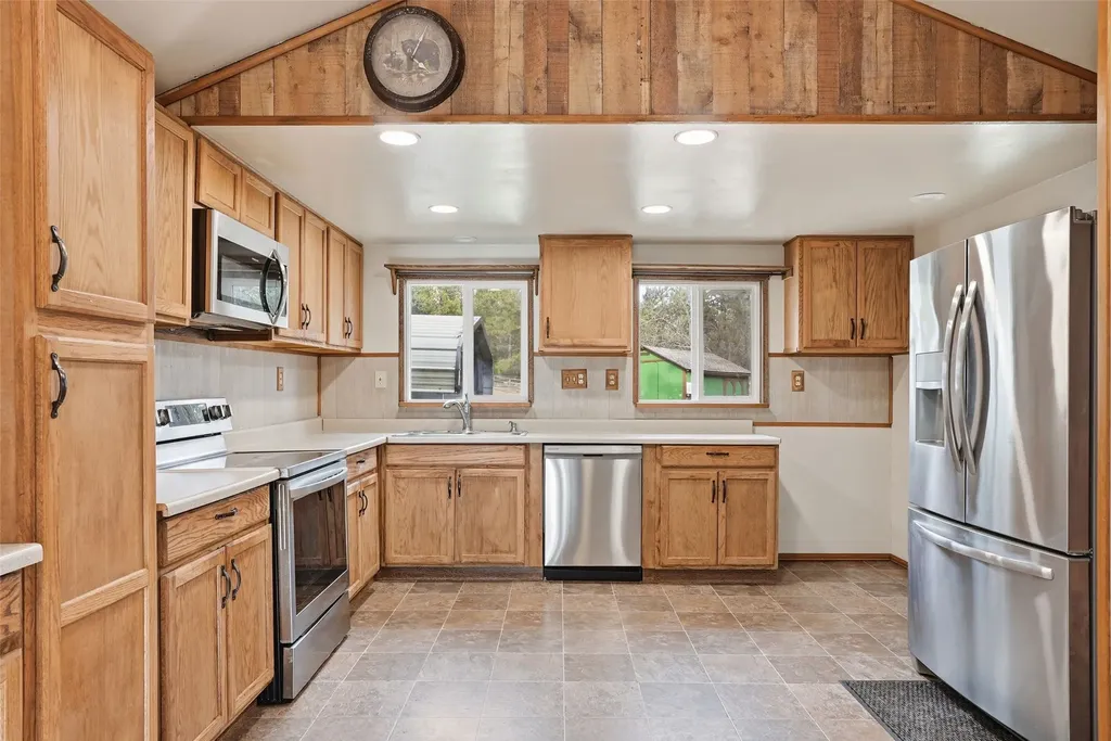 314 And 308 Kootenai Creek Road Stevensville MT 59870