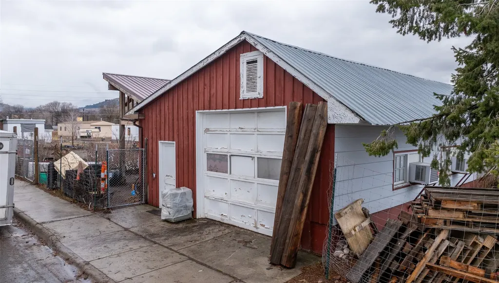 3200 Clark Street Missoula MT 59801